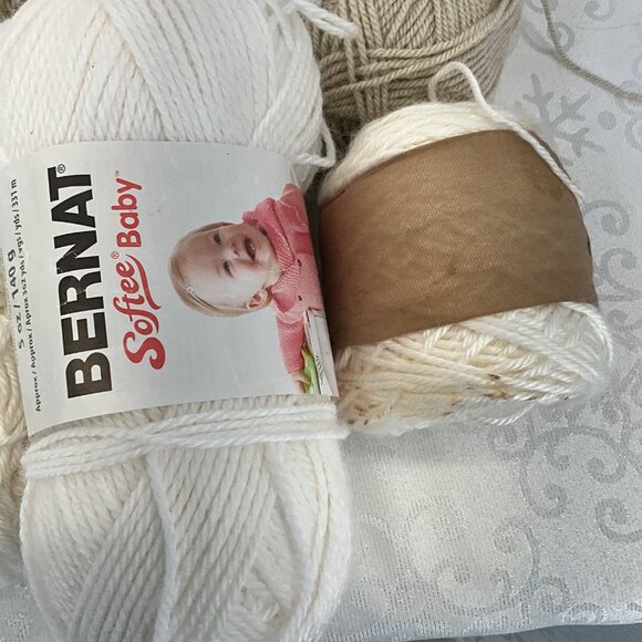 Mixed Yarn Bundle Neutral Colors: Caron Simply Soft Bernat Softee Baby & Stylecr - Picture 3 of 5